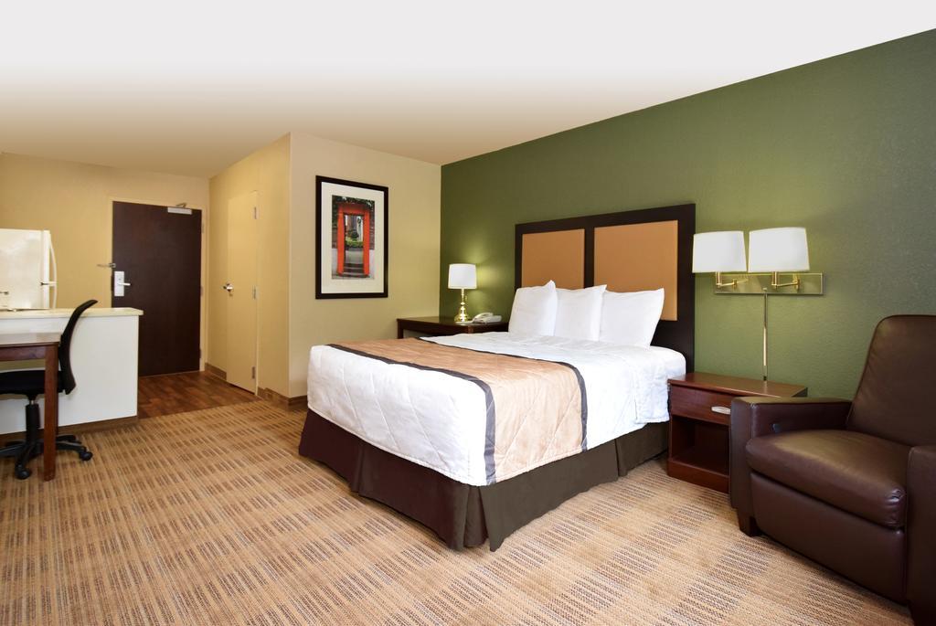 Extended Stay America Suites - San Diego - Carlsbad Village By The Sea Exterior photo